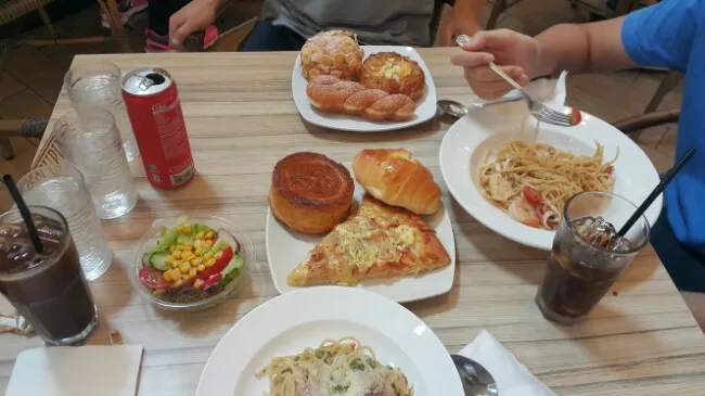 말레이시아생활,쿠알라룸푸르 맛집,카페 르뱅 에서 브런치 이미지 1