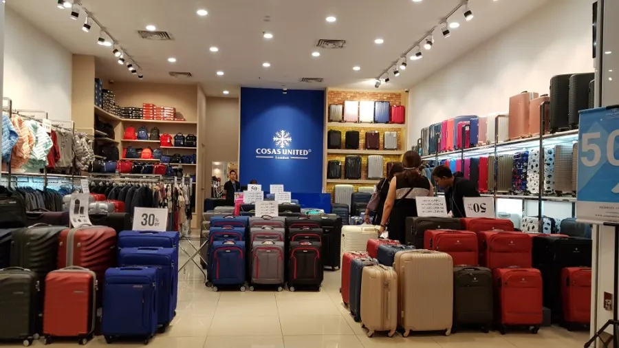 KL버자야 타임스퀘어 안에있는 캐리어샵