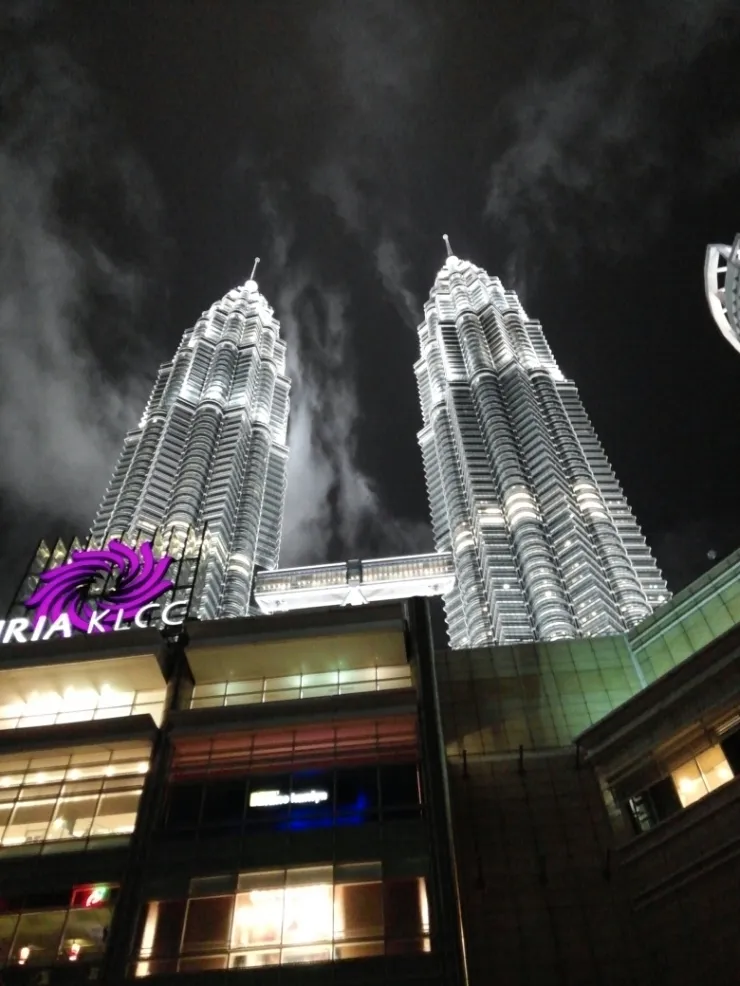 KLCC 야간산책 이미지 1