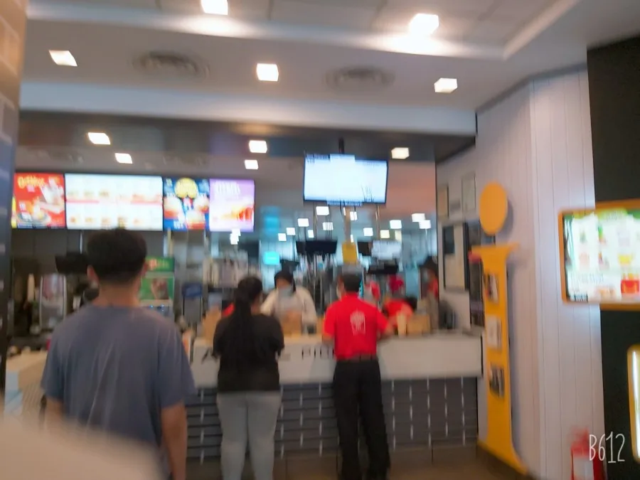 말레이시아에서 먹어본 BTS MEAL 이미지 3
