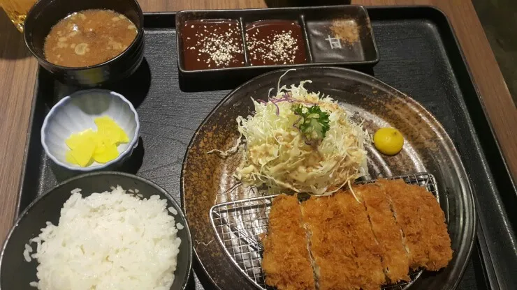해피인말레이시아 맛집소개-퍼블리카 마메종돈카츠