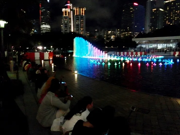 KLCC 야간산책 이미지 2