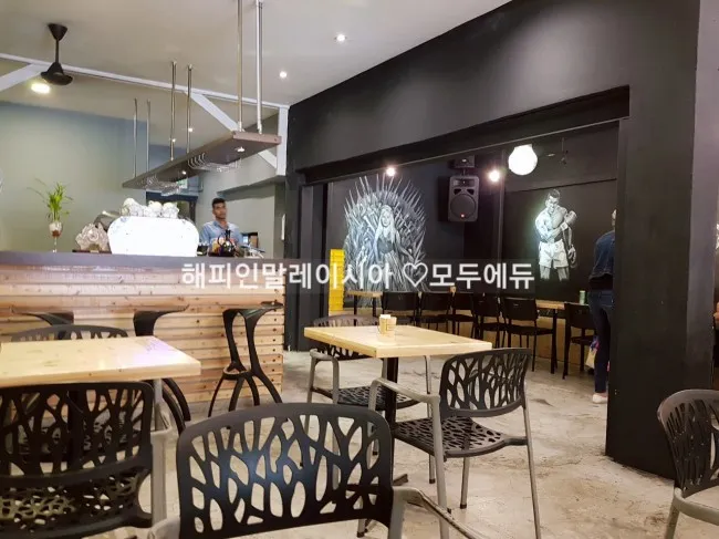 말레이시아맛집:수제버거 Burger on 16(트립어드바이저 1위맛집) 방문 이미지 3