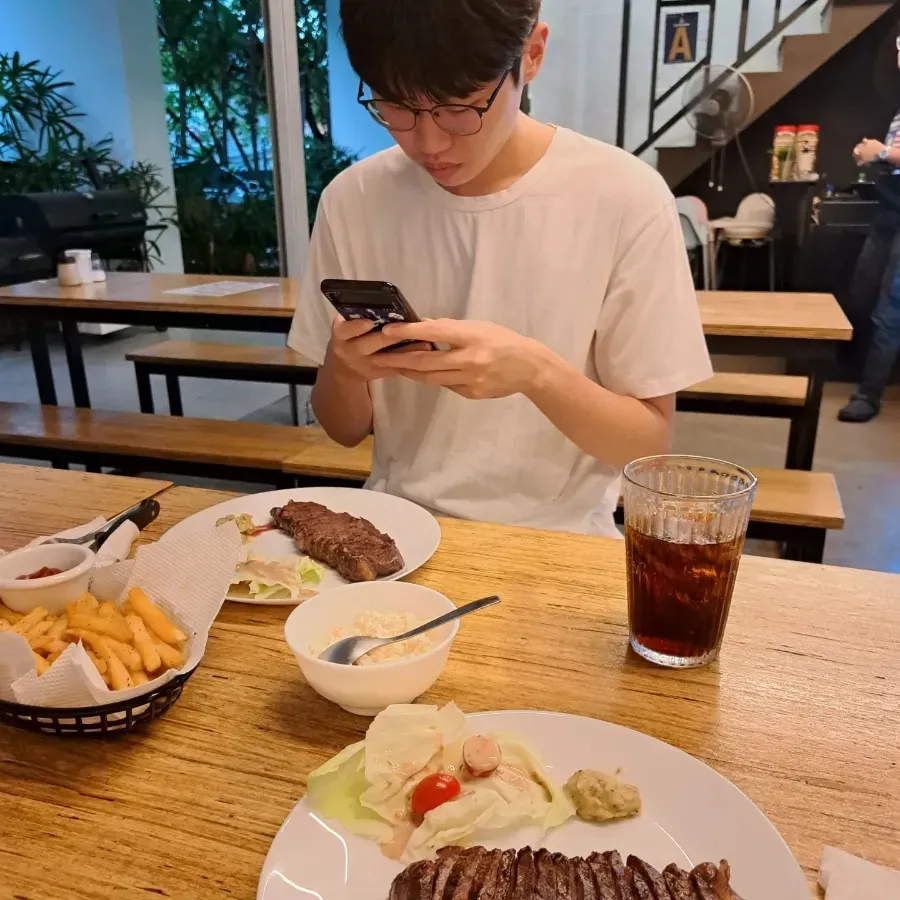 아들과 함께한 만찬 이미지 4