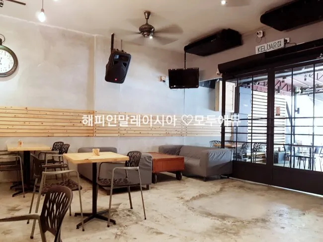 말레이시아맛집:수제버거 Burger on 16(트립어드바이저 1위맛집) 방문 이미지 4