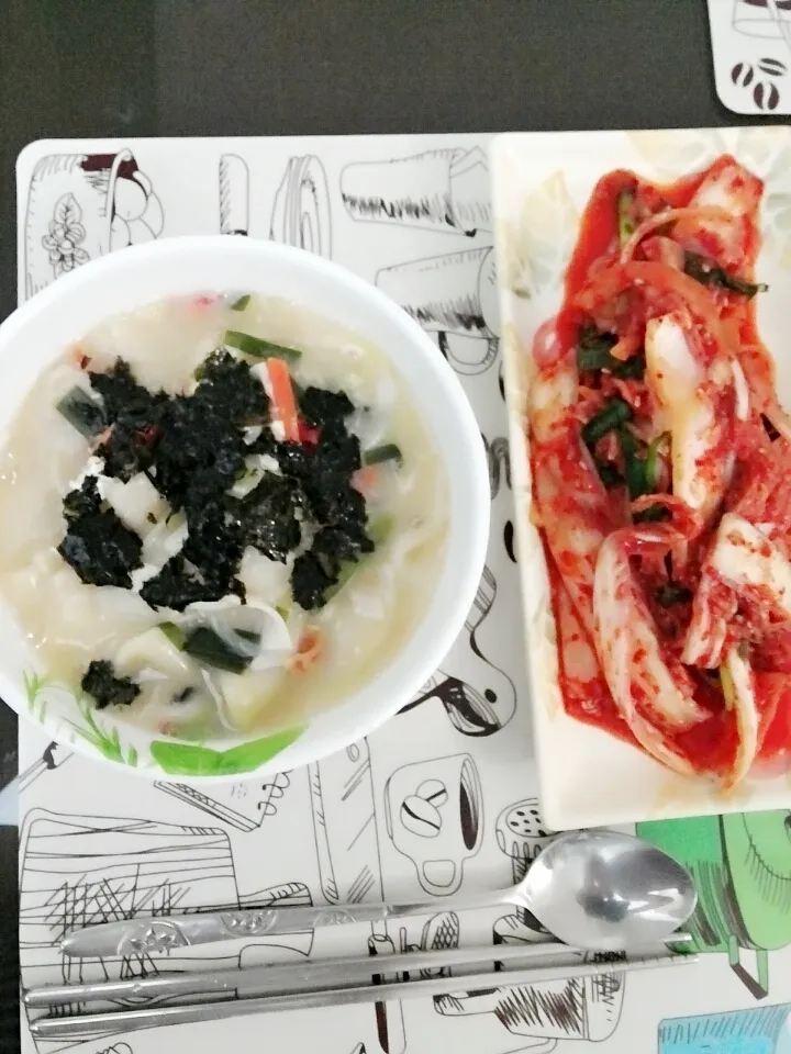 말레이시아음식-집밥편:배추겉절이와 칼제비 이미지 3