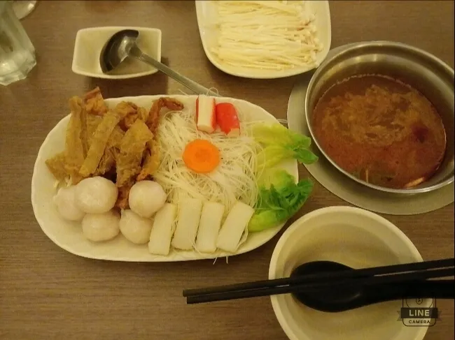 말레이시아 음식-Steamboat 똠양누들 이미지 4