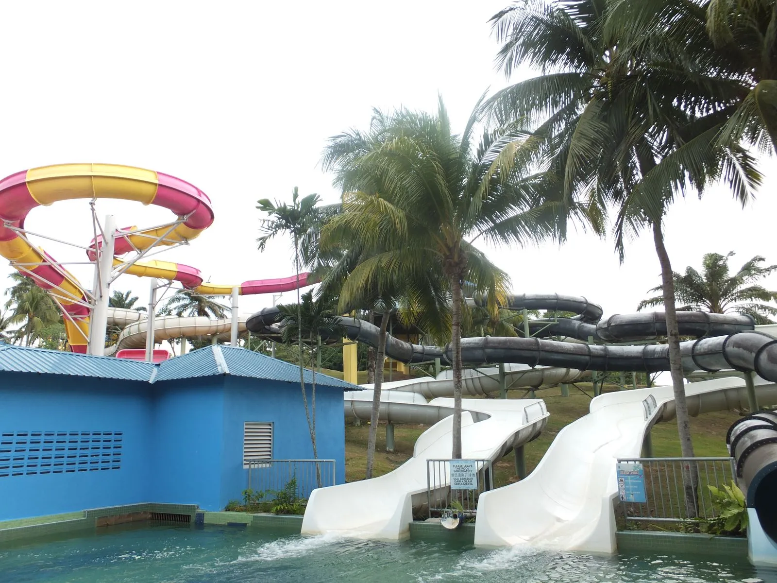 KL 인근 워터파크 -A famosa Water Park 이미지 5
