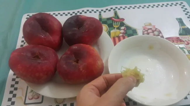 말레이시아 복숭아 먹기 이미지 5