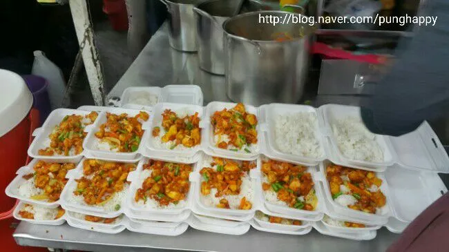 말레이시아한달살기,말레이시아음식,쿠알라룸푸르 시내 런치타임 푸드트럭 이미지 9