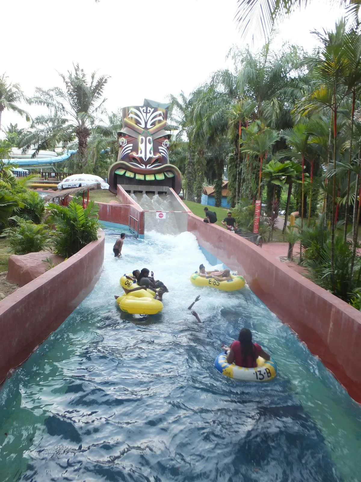 KL 인근 워터파크 -A famosa Water Park 이미지 9